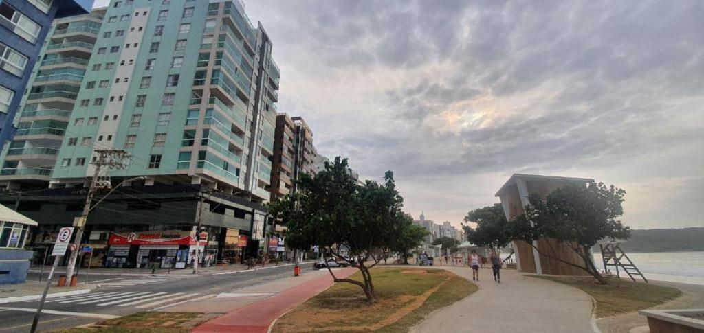 Cobertura C/ Vista Para O Mar E Montanhas, Churrasqueira, 4 Quartos 2 Vg Garagem Guarapari Eksteriør bilde
